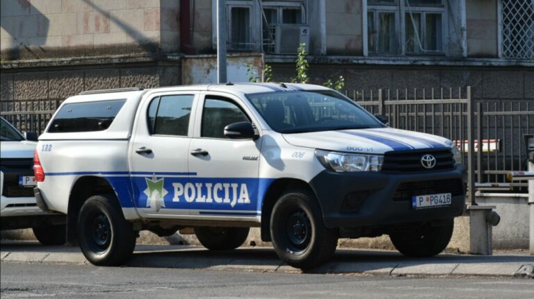 Kažnjeno 376 vozača zbog neposjedovanja zimske opreme