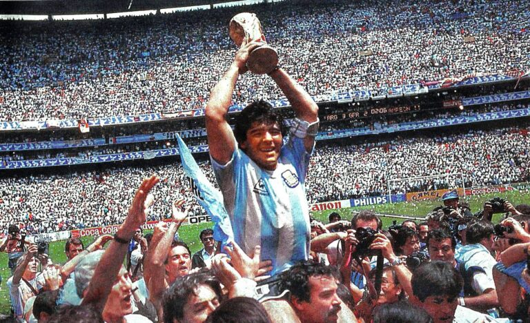 Misao dana: „Ja sam crn ili beo, nikada u životu neću biti siv“ – Diego Maradona