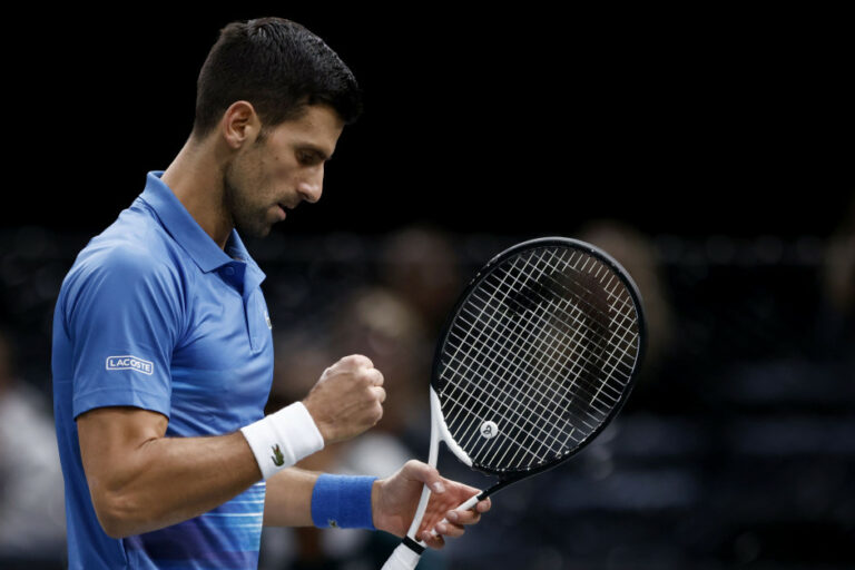 Đoković nadjačao umor i slomio Cicipasa za finale u Parizu!