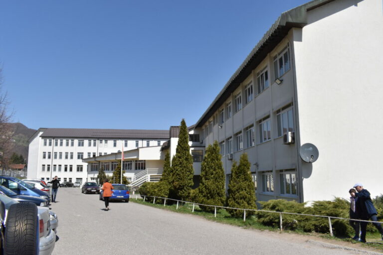 Vlada odustala od 50 projekata, 22 miliona potrošiće u druge svrhe