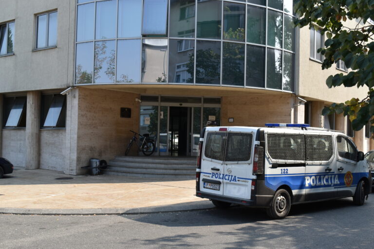 Skoro 10.000 radnih dozvola strancima, najviše državljanima Rusije, Turske…