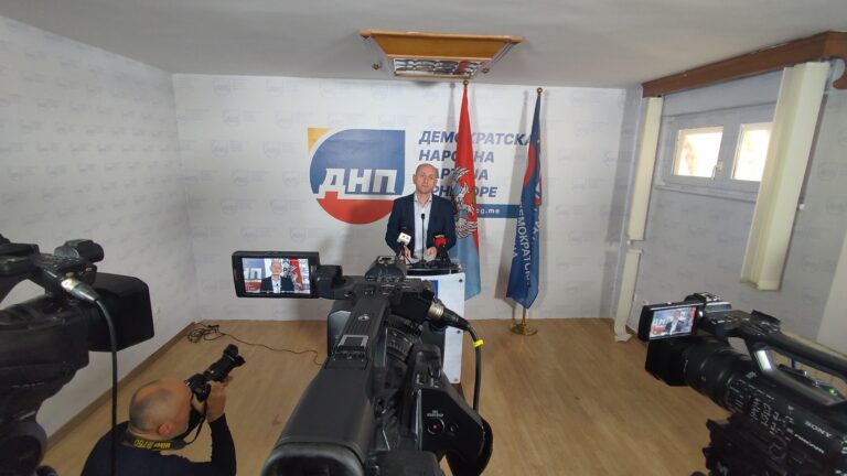 Knežević: Privikavajte se na to da Srbi treba da budu integrisani u svim društvenim sferama Crne Gore