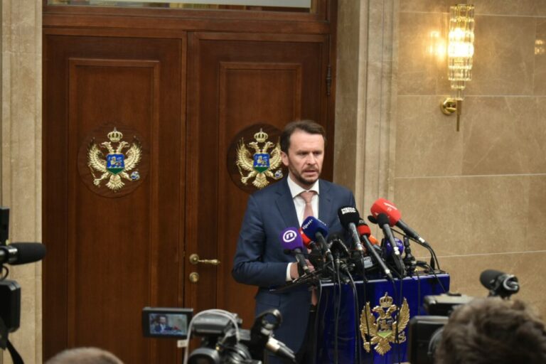 Konjević traži da Vlada umanji akcize ili SDP neće podržati zakon