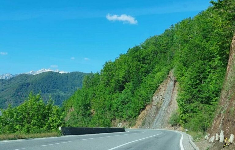 AMSCG: Dobri uslovi za vožnju, putevi suvi