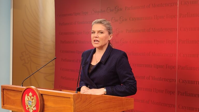 Vuksanović Stanković: Državu ćemo odbraniti srcem i poštenim vladanjem