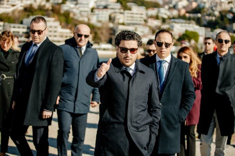 ABAZOVIĆ U ULCINjU: „Kandidati zanimljivi, neke bih volio na mjestu predsjednika“