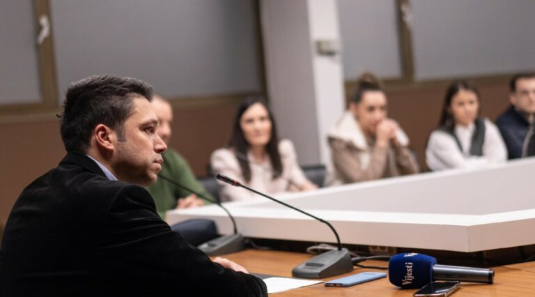 DIK večeras o predsjedničkoj kandidaturi Spajića