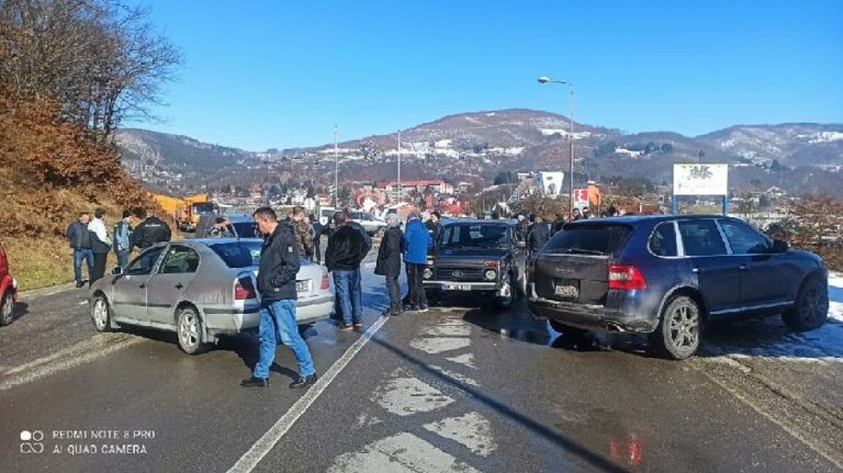 Blokada puta Mojkovac – Kolašin danas sat vremena
