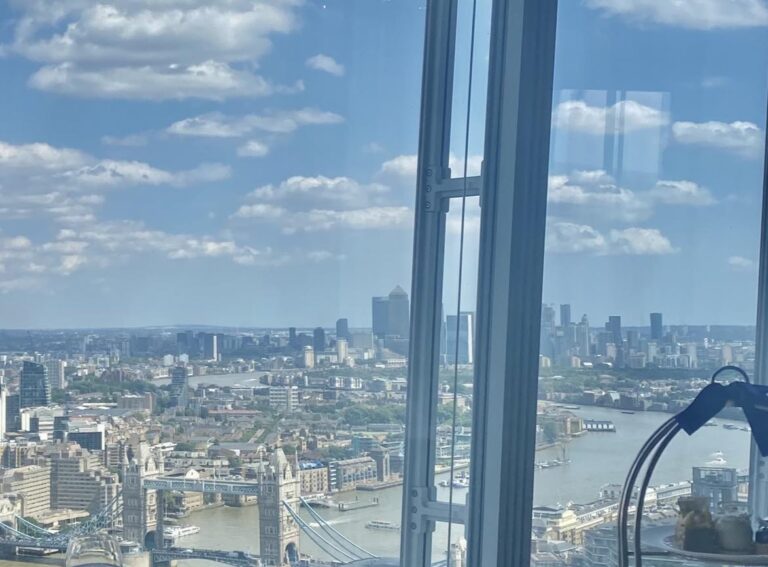 Štrajk pola miliona zaposlenih u Britaniji – ne rade škole, vozovi, avioni kasne