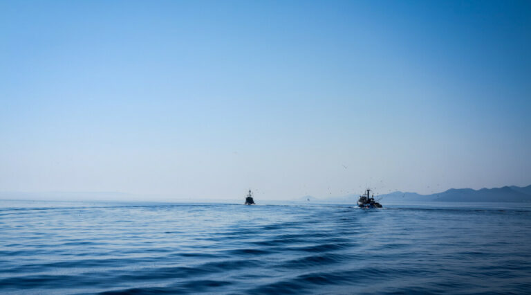 Brodolom kod Italije, više od 40 migranata stradalo, izvučeno i tijelo jedne bebe