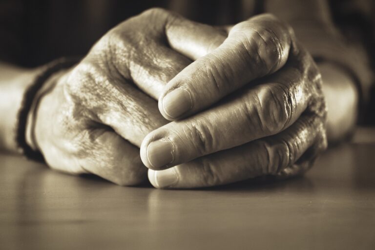 Naučnici objavili koliko ljudi najduže mogu da žive