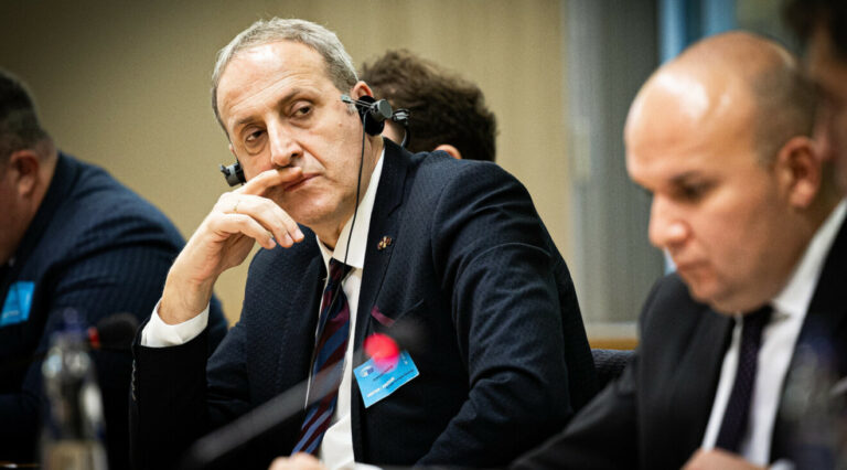 Glupost dana; Popović: “Nepokolebljiva je vjera liberala da suverenistička, evropska Crna Gora, u zlom vremenu vađenja iz ralja velikosrpskog “sveta”, ima zajedničkog kandidata za Predsjednika Crne Gore”