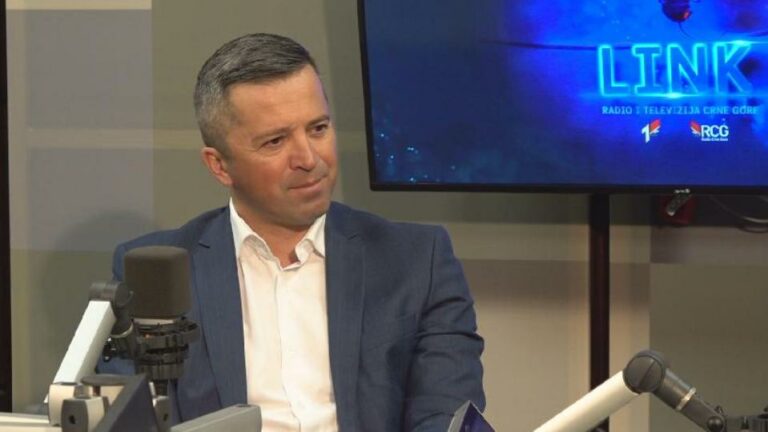 Stojanović: „Isplate za novorođenčad počele, novčana sredstva obezbijeđena“