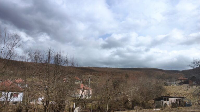 Sjutra oblačno, do 20 stepeni