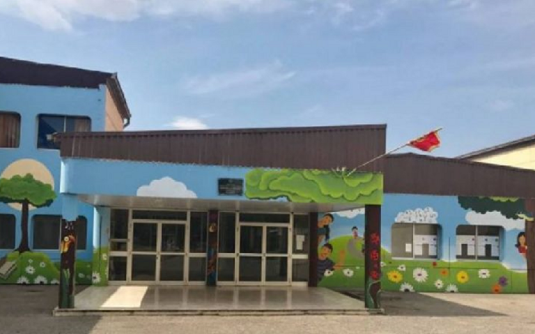 OŠ „RADOJICA PEROVIĆ“: Pretučen učenik u školi, policija podnijela prijavu