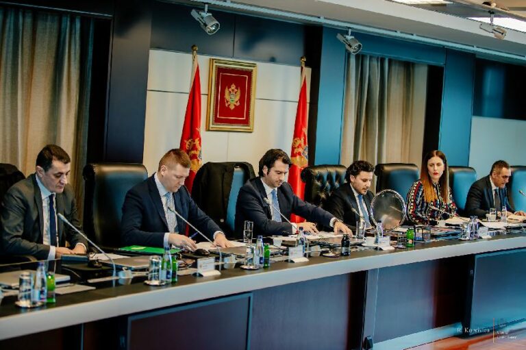 VIJEĆE ZA NACIONALNU BEZBJEDNOST : UP i ANB da nastave obezbjeđivanje sudova