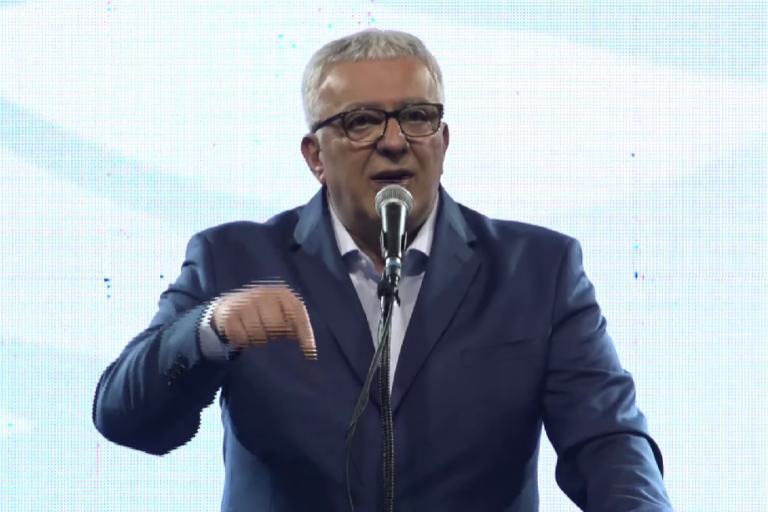 Mandić osudio napad na Milatovića