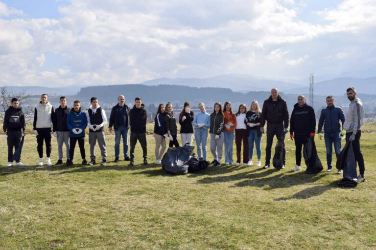 Berane: Očišćena aerodromska pista