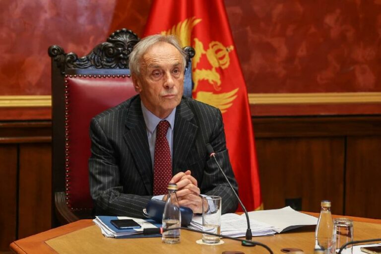 Kontrolno saslušanje Abazovića 3. maja: Da objasni odluku Crne Gore da podrži članstvo Kosova u SE