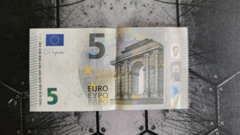 U Crnoj Gori sa manje od pet eura dnevno živi oko 99.000 građana