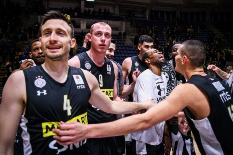 EL: Zvezda gostuje Bajernu, Partizan čeka Albu