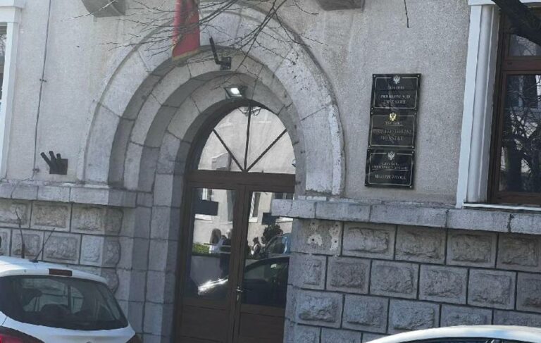 Đukanović tužio državu, o svjedocima 18. maja