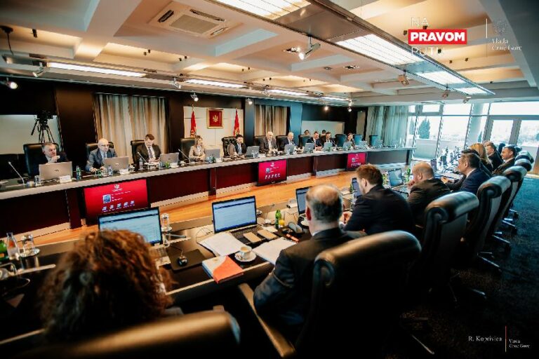 Vlada o bezbjednosti u sudovima i tužilaštvima