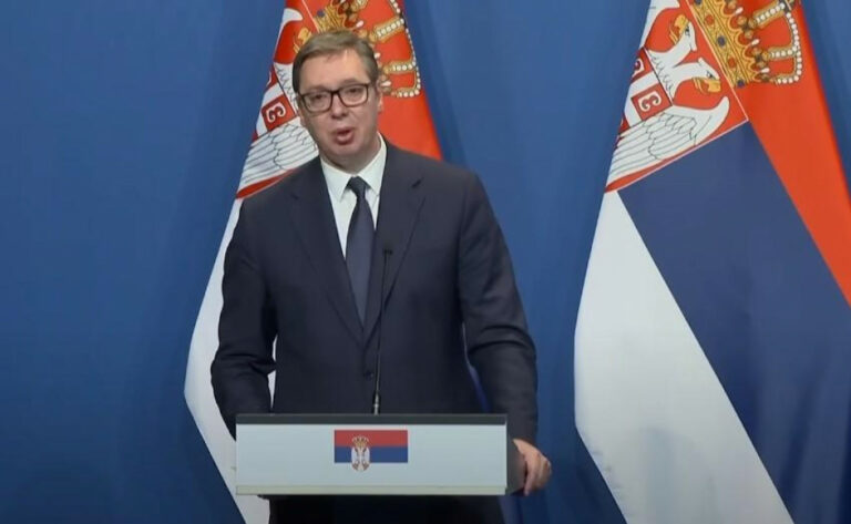 Vučić: Neću potpisati kapitulaciju