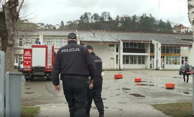 Država na potezu, vrijeme za zaštitare u školama