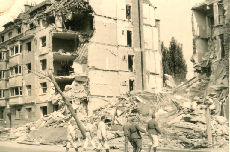 Obeležavamo Dan sjećanja na početak Drugog svetskog rata u Jugoslaviji – Na današnji dan 1941. pale su PRVE BOMBE na Beograd