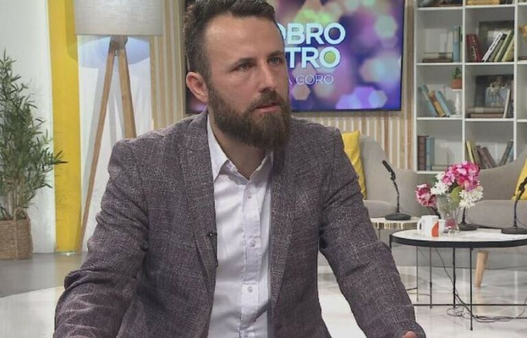 Lakić: Teško će se otkriti ko je proslijedio testove đacima, stanje u prosvjeti alarmantno