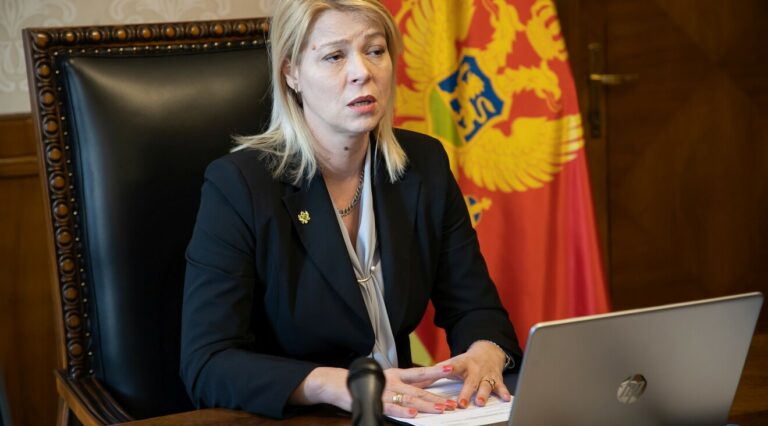 Đurović o nasilju: Roditelju da ne uzimaju pravdu u svoje ruke