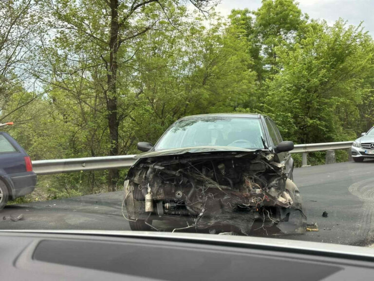 Težak udes kod Vranjine: Ima povrijeđenih