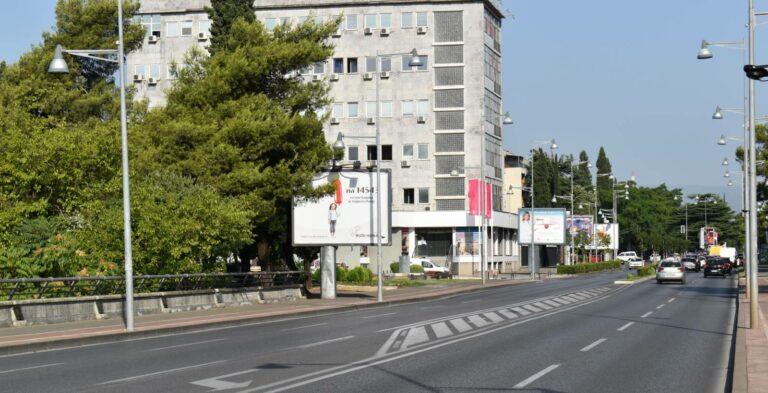 Na šta je podgorička „Čistoća trošila novac građana: Upravi cvijeće i slatkiši, radnicima sendvič