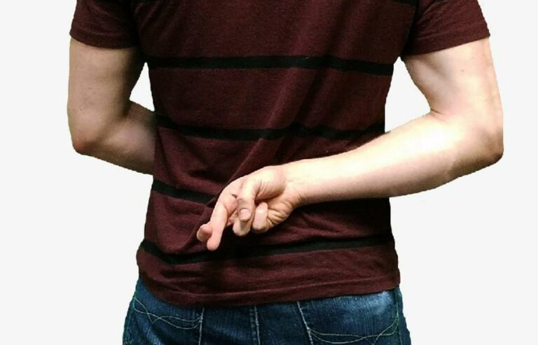 Pomoću ove metode otkrićete lažljivca u sekundi