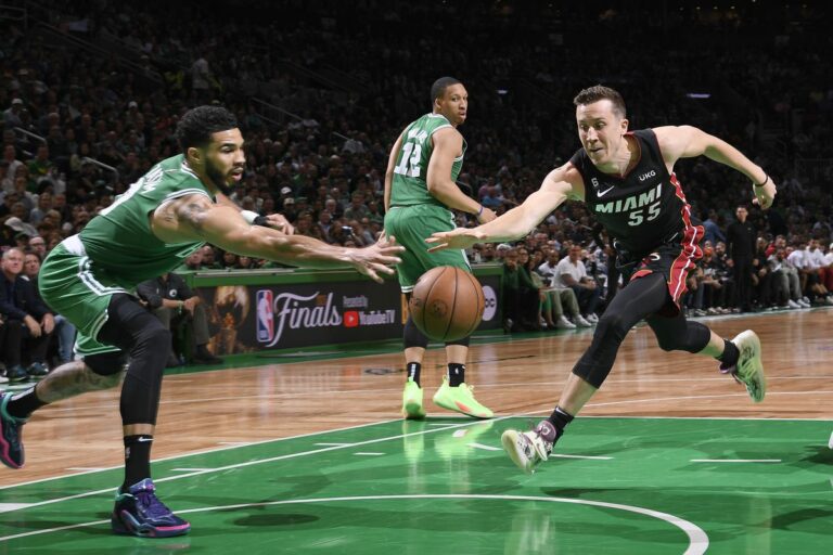 Bostonovo čudo za korak bliže istoriji i Jokiću – Vajt iz odbojke uz zvuk sirene šokirao Majami