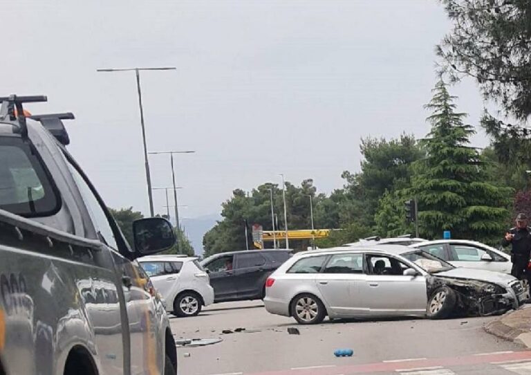 Podgorica: Više osoba povrijeđeno u udesu