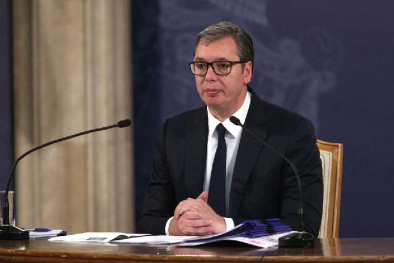 VUČIĆ: Srbija ujedinjena u tuzi, ona je tolika da je ne pamtimo veću