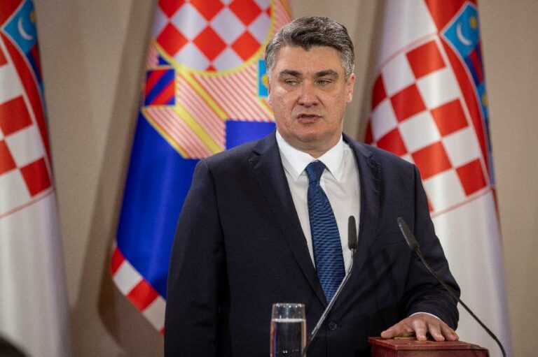 Milanović: Između „Za dom spremni“ i „Slava Ukrajini“ nema razlike