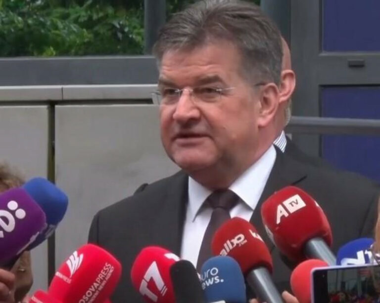 Lajčak nakon sastanka sa Kurtijem: Možemo imati normalizaciju ili konfrontaciju
