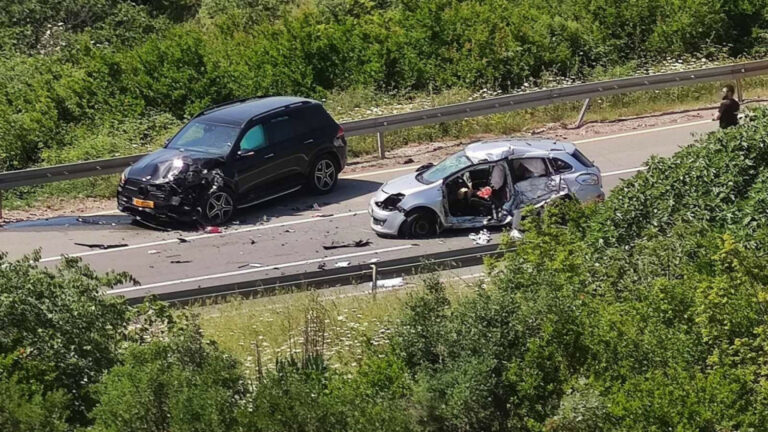(FOTO) Udes u mjestu Kokoti: Povrijeđeno više osoba