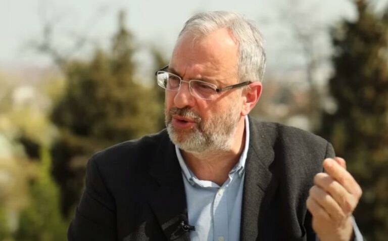 Rajović: Roditelji najodgovorniji, učitelji izgubili autoritet, stižu generacije bez empatije