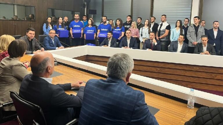 Koalicija predvođena DPS-om predala listu