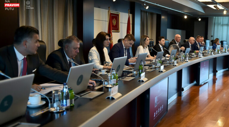 Vlada u tehničkom mandatu nastavlja sa kadriranjem