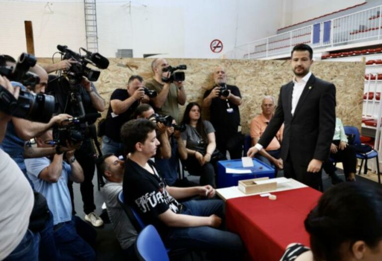 Milatović glasao u Univerzitetskom centru