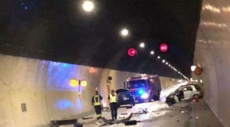 U tunelu Sozina težak udes: Više osoba povrijeđeno