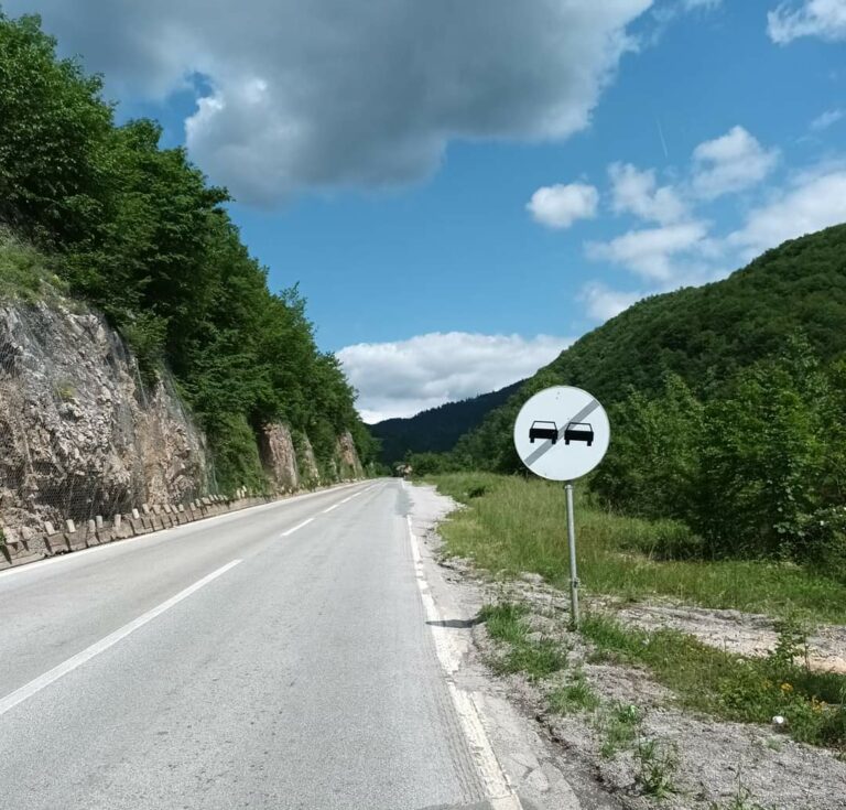 AMSCG: Izbjegavati putovanje u najtoplijem dijelu dana