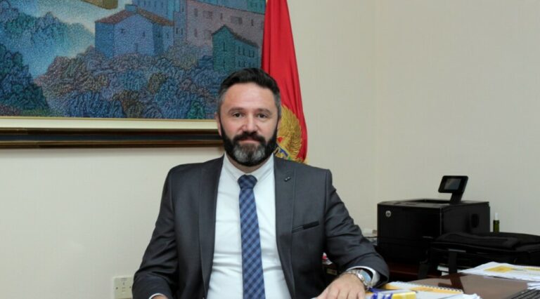 Tufegdžić podnio ostavke na sve funkcije u Demokratskoj Crnoj Gori