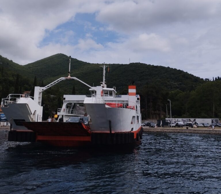 Prihod od trajektne linije premašio milion eura