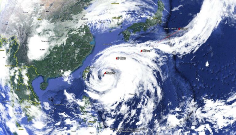 Japan na udaru tropske oluje Mavar